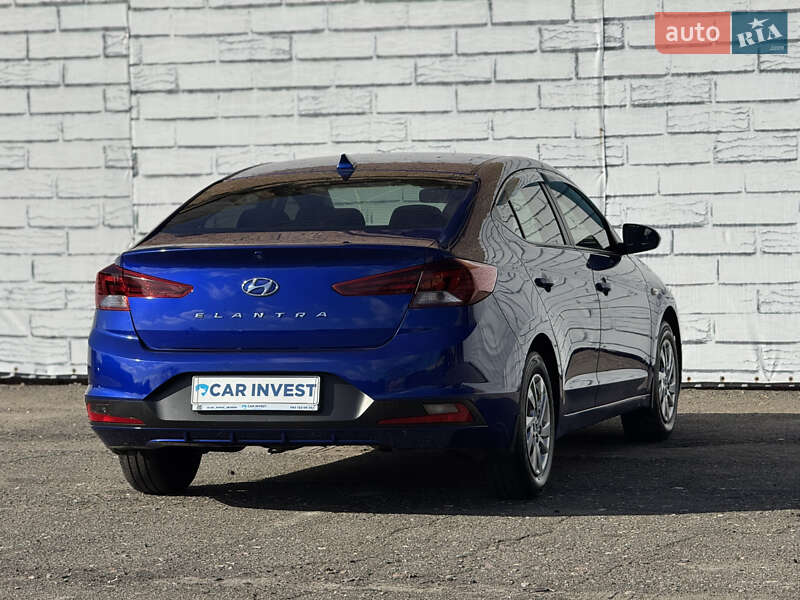 Hyundai Elantra 2019