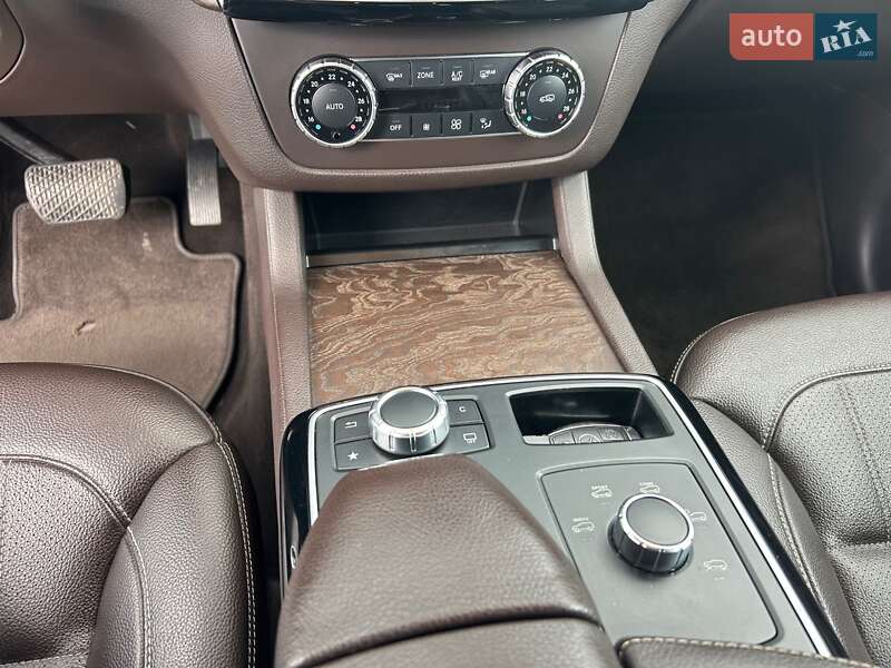 Mercedes-Benz GLE-Class 2016