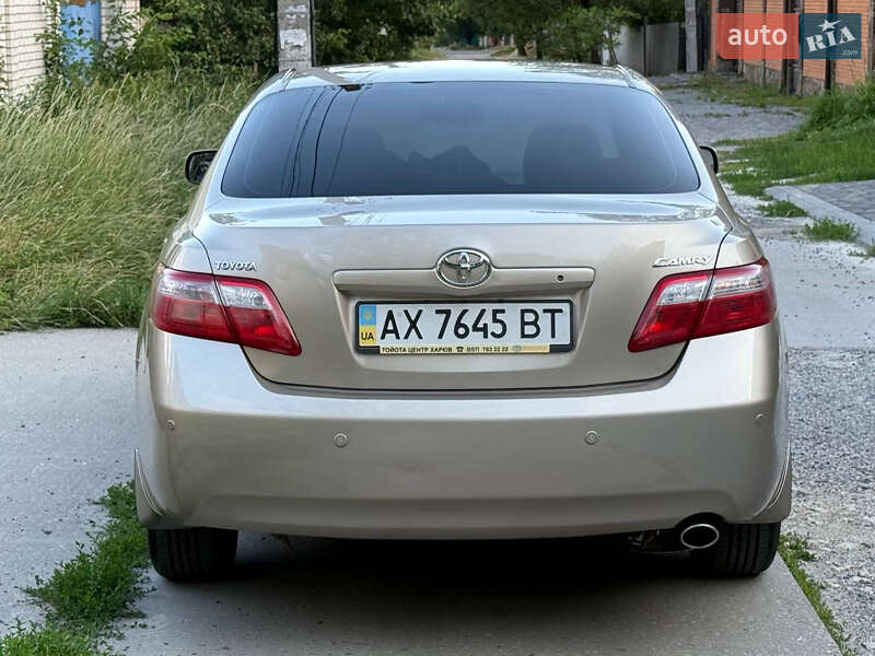 Toyota Camry 2008