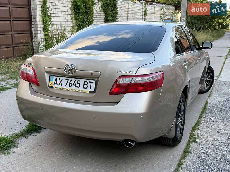 Toyota Camry 2008