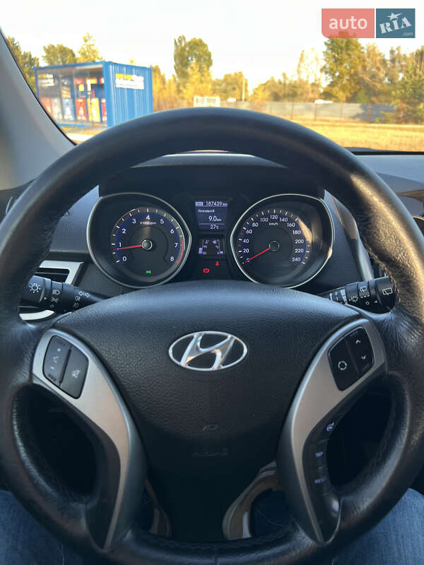 Hyundai-9