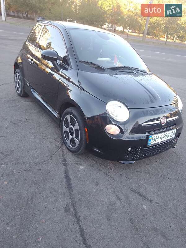 Fiat 500e 2013