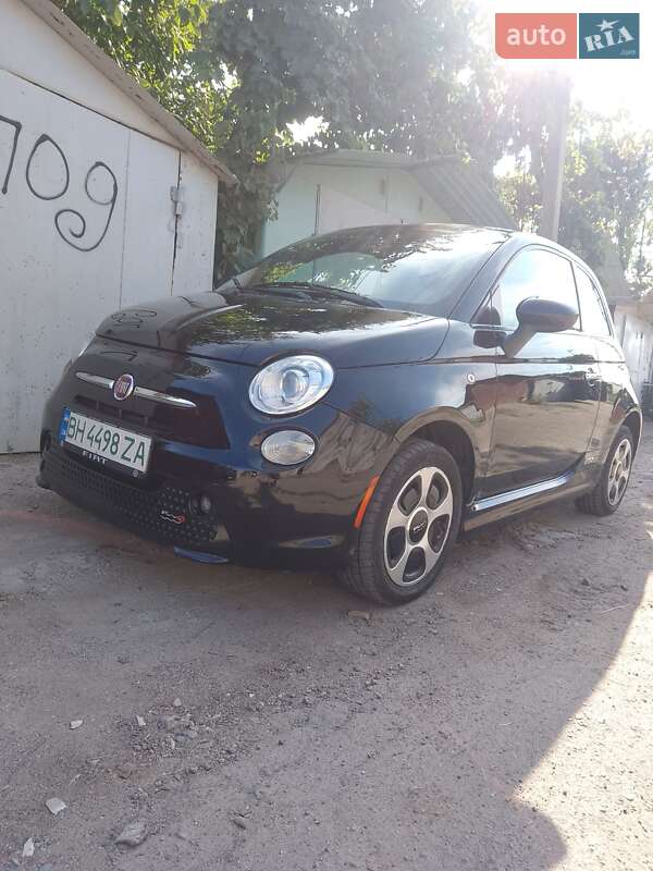 Fiat 500e 2013