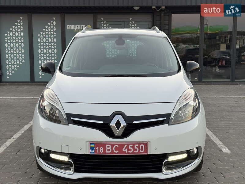 Renault Grand Scenic 2015