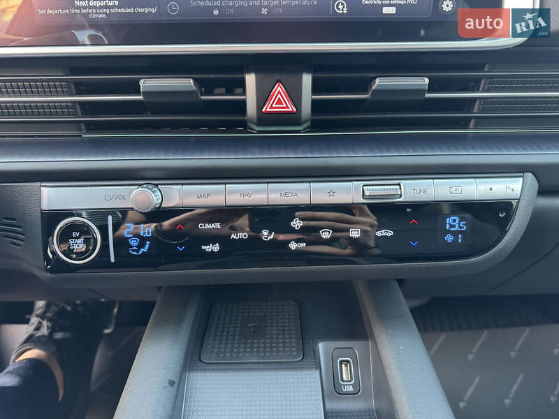 Hyundai-11