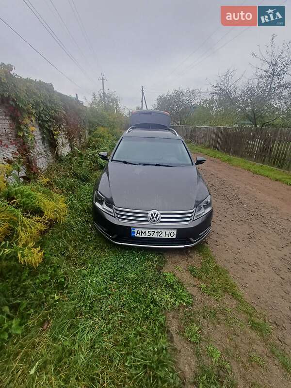 Volkswagen Passat 2011