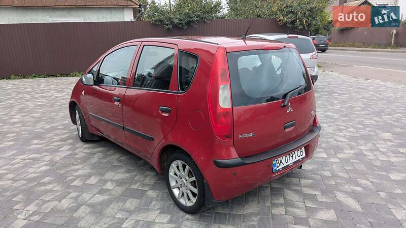 Mitsubishi-4