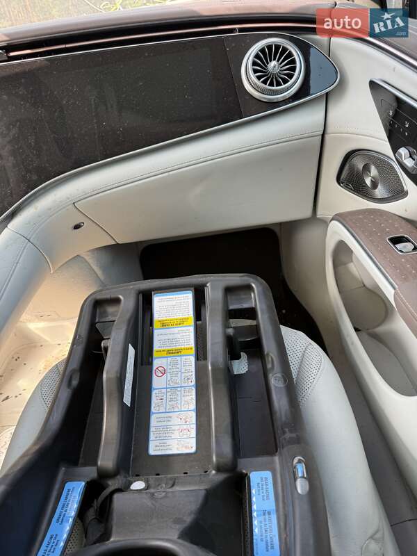 Mercedes-Benz EQS 2023