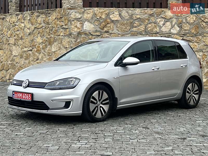 Volkswagen e-Golf 2016