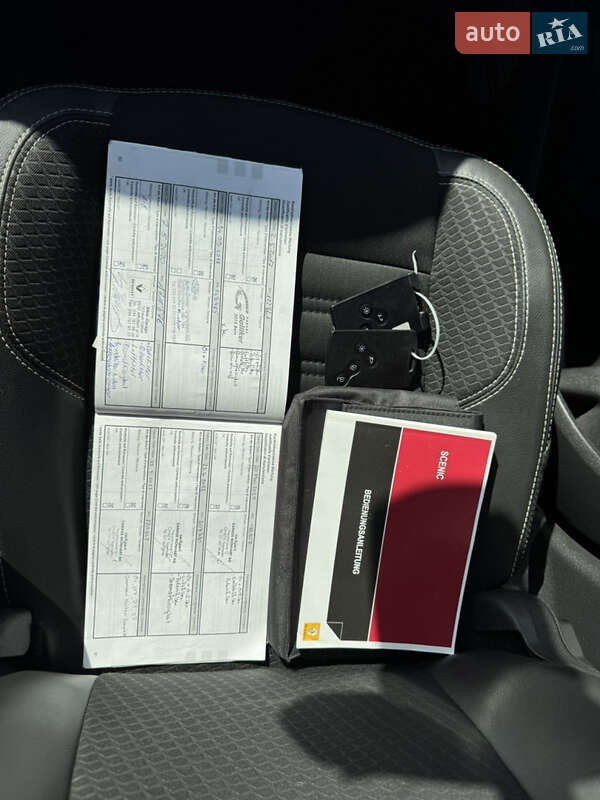 Renault Grand Scenic 2015