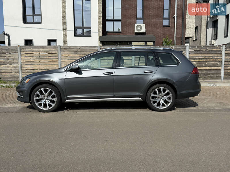 Volkswagen Golf Alltrack 2016