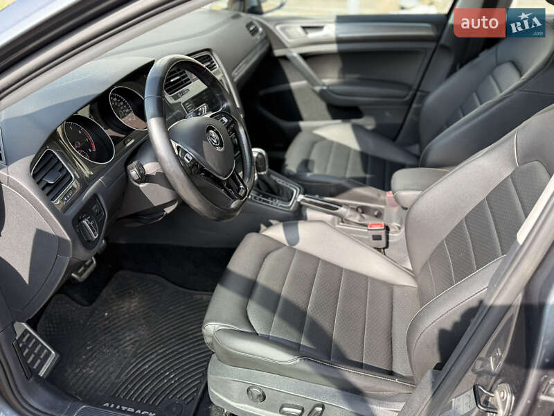 Volkswagen Golf Alltrack 2016