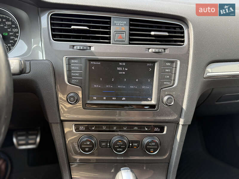 Volkswagen Golf Alltrack 2016