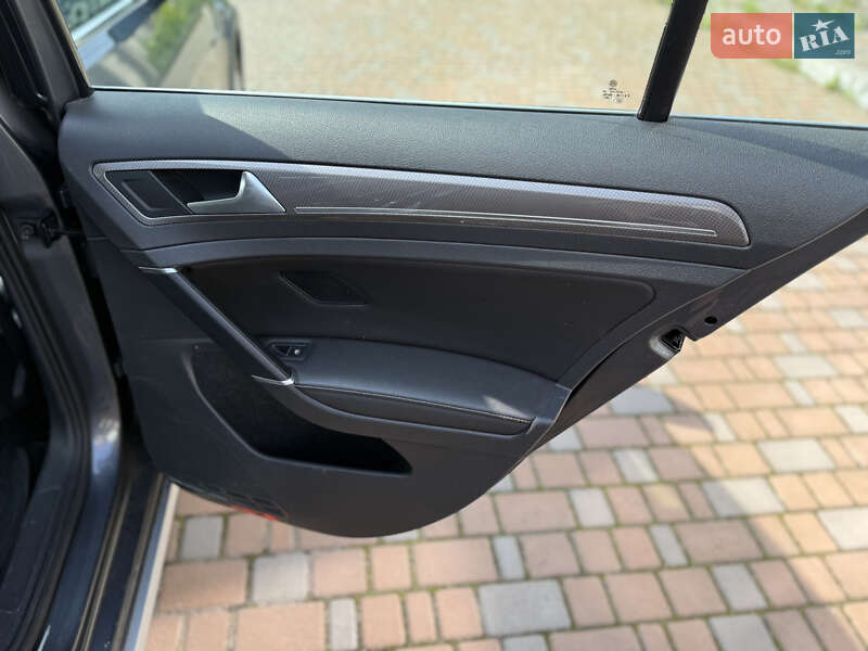 Volkswagen Golf Alltrack 2016