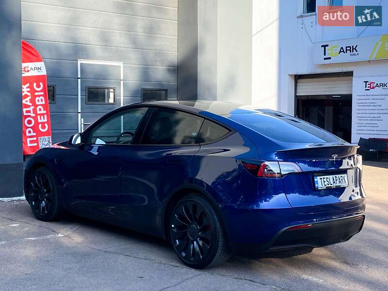 Tesla-9