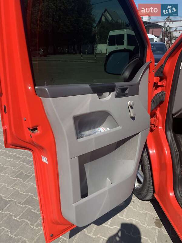 Volkswagen Transporter 2010