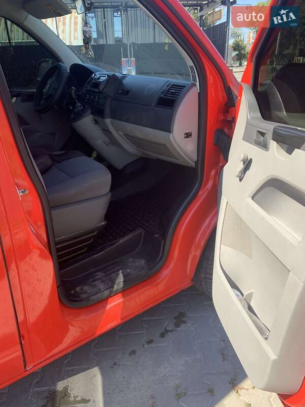 Volkswagen Transporter 2010