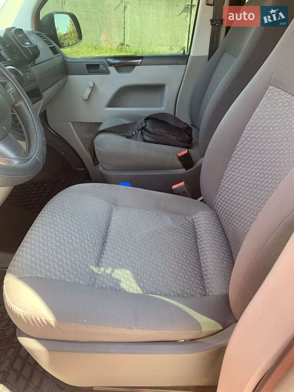 Volkswagen Transporter 2010