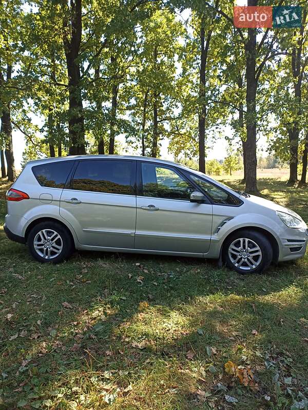 Ford S-Max 2013