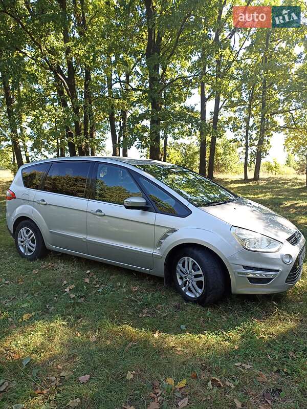Ford S-Max 2013