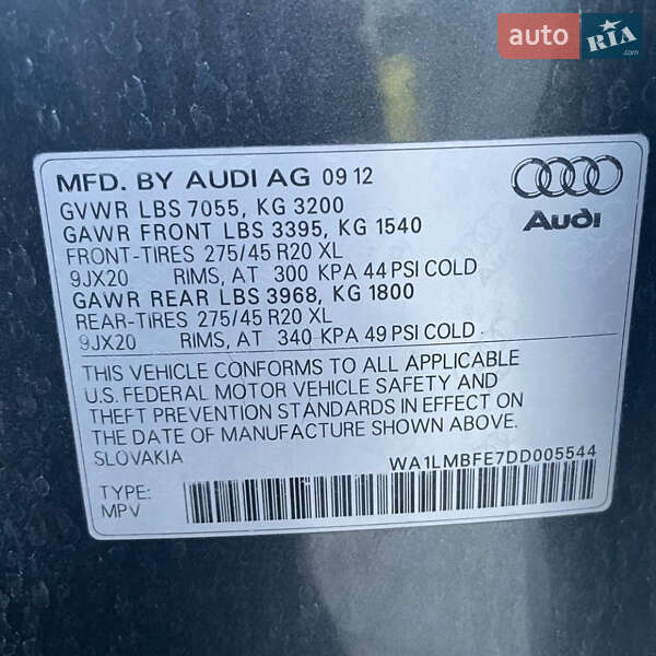 Audi-0