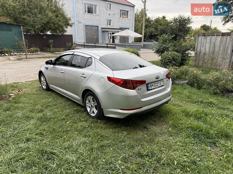 Kia K5 2012