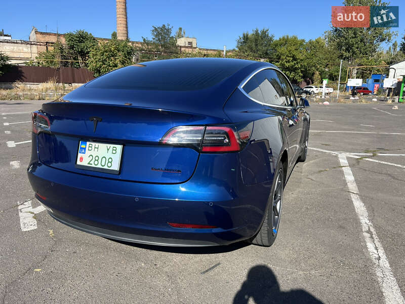 Tesla-5