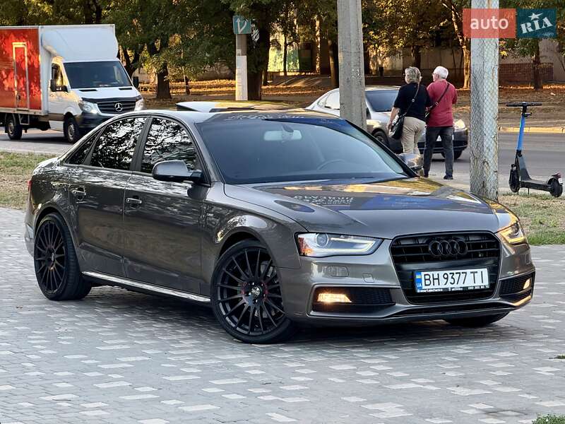 Audi-81