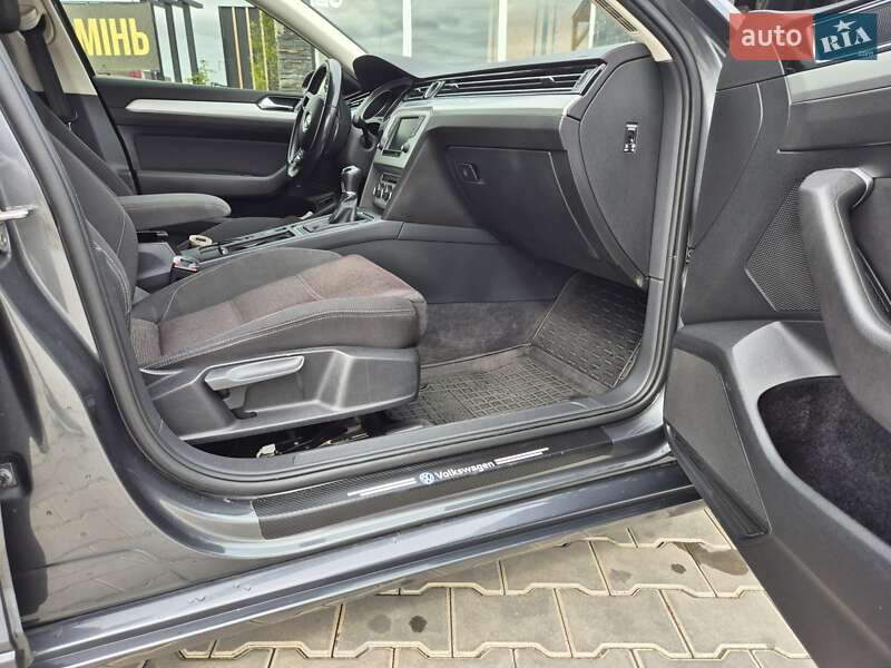 Volkswagen Passat 2015