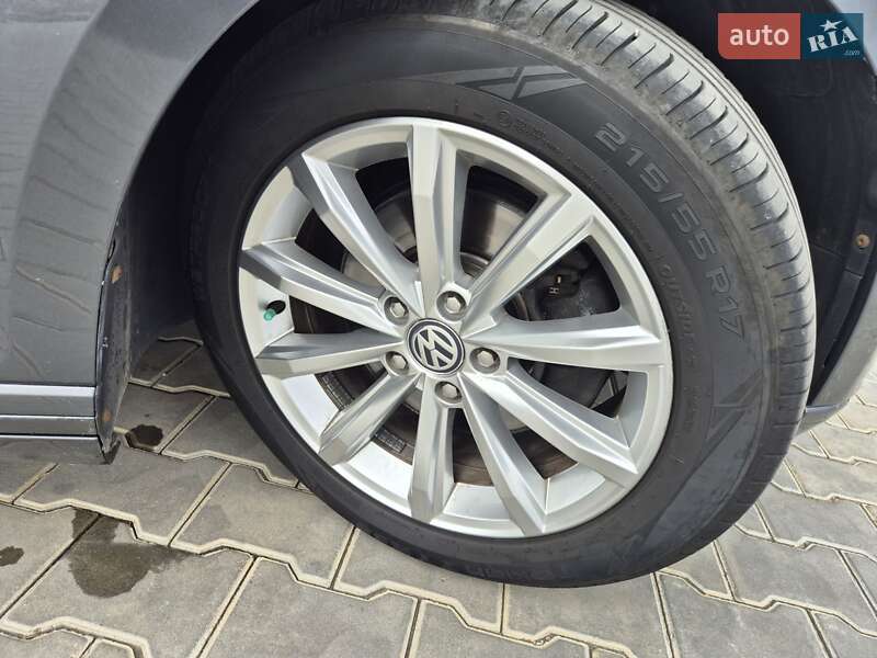 Volkswagen Passat 2015