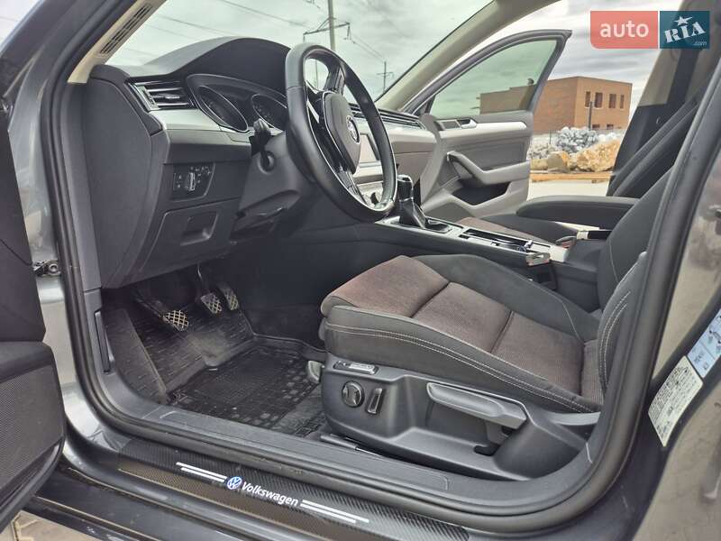 Volkswagen Passat 2015