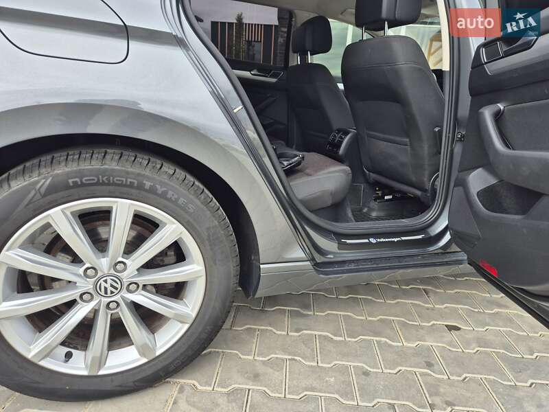 Volkswagen Passat 2015