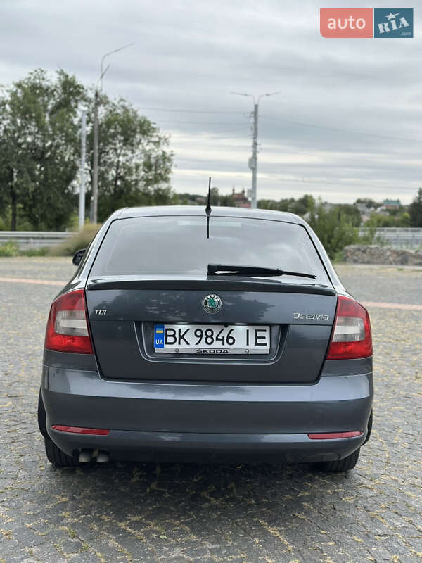 Skoda Octavia 2012