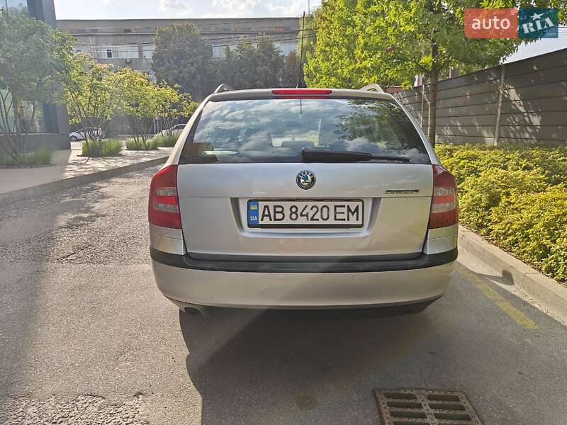 Skoda-1