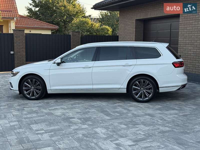 Volkswagen Passat 2021