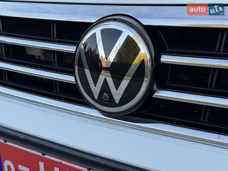 Volkswagen Passat 2021