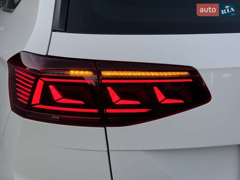 Volkswagen Passat 2021