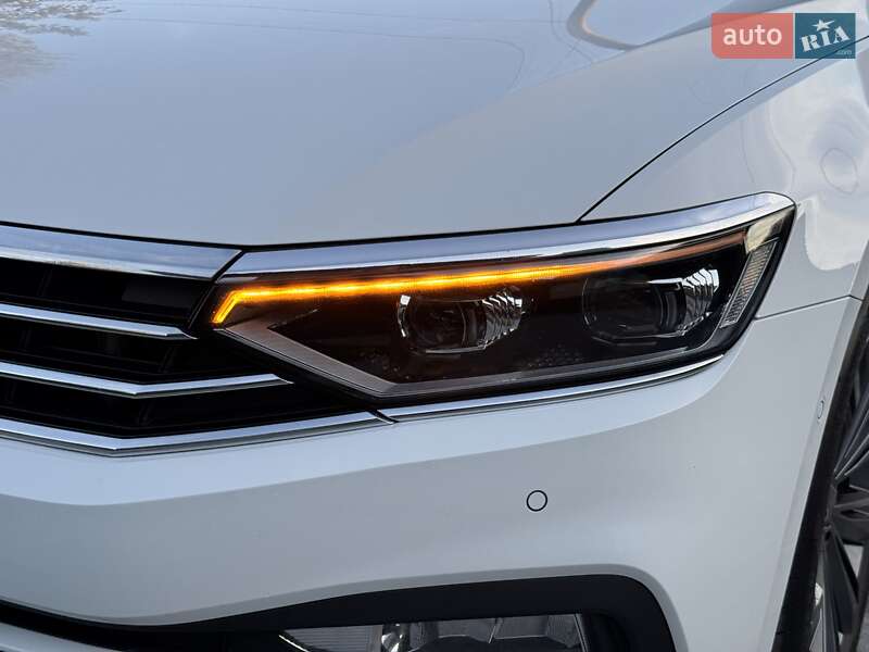 Volkswagen Passat 2021