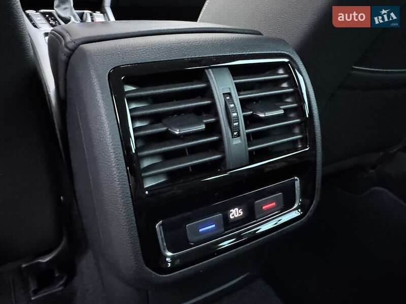 Volkswagen Passat 2021