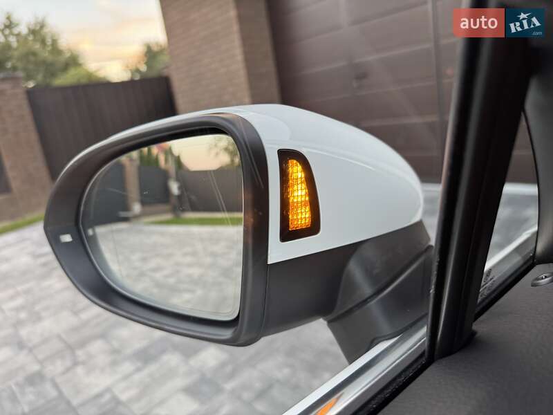 Volkswagen Passat 2021