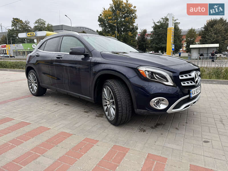 Mercedes-Benz GLA-Class 2017