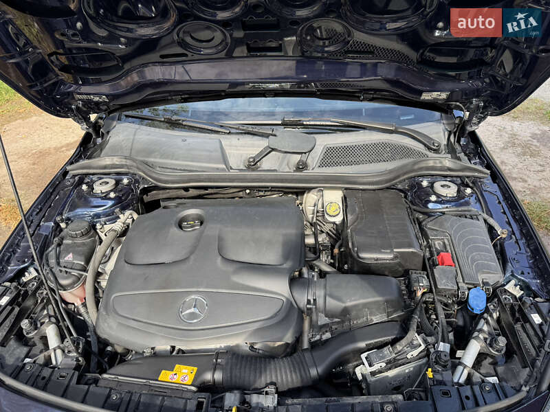 Mercedes-Benz GLA-Class 2017