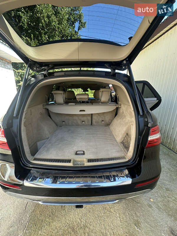 Mercedes-Benz M-Class 2013