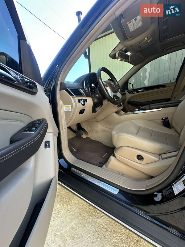 Mercedes-Benz M-Class 2013