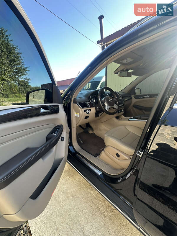 Mercedes-Benz M-Class 2013