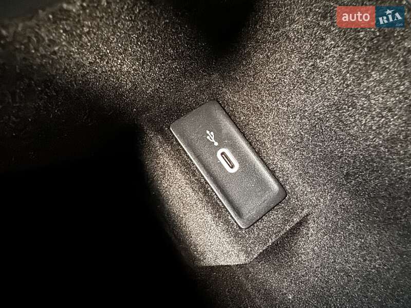 Volkswagen Passat 2021