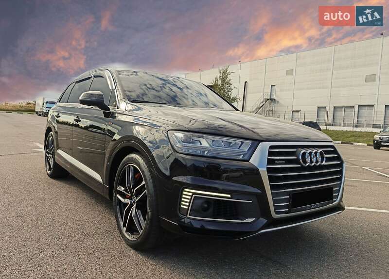 Audi-33