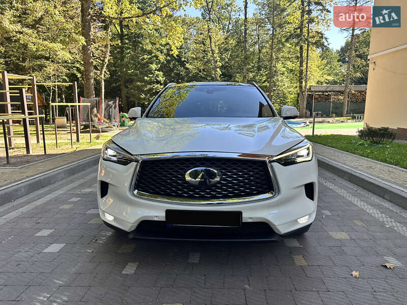 Infiniti-6