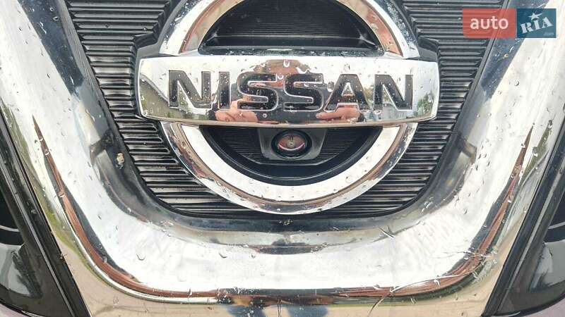 Nissan-5