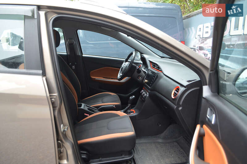 Chery-25